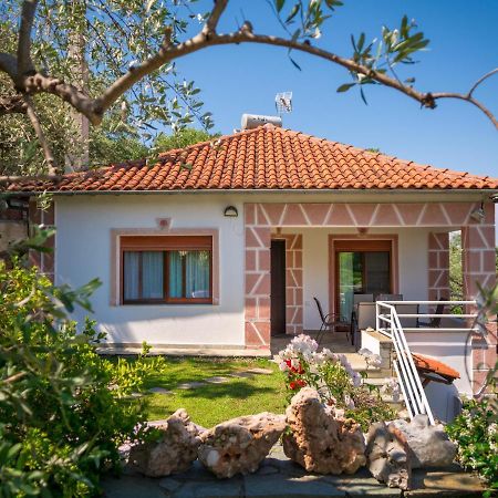 Gardenia Sea View Home Chorefton Exterior photo